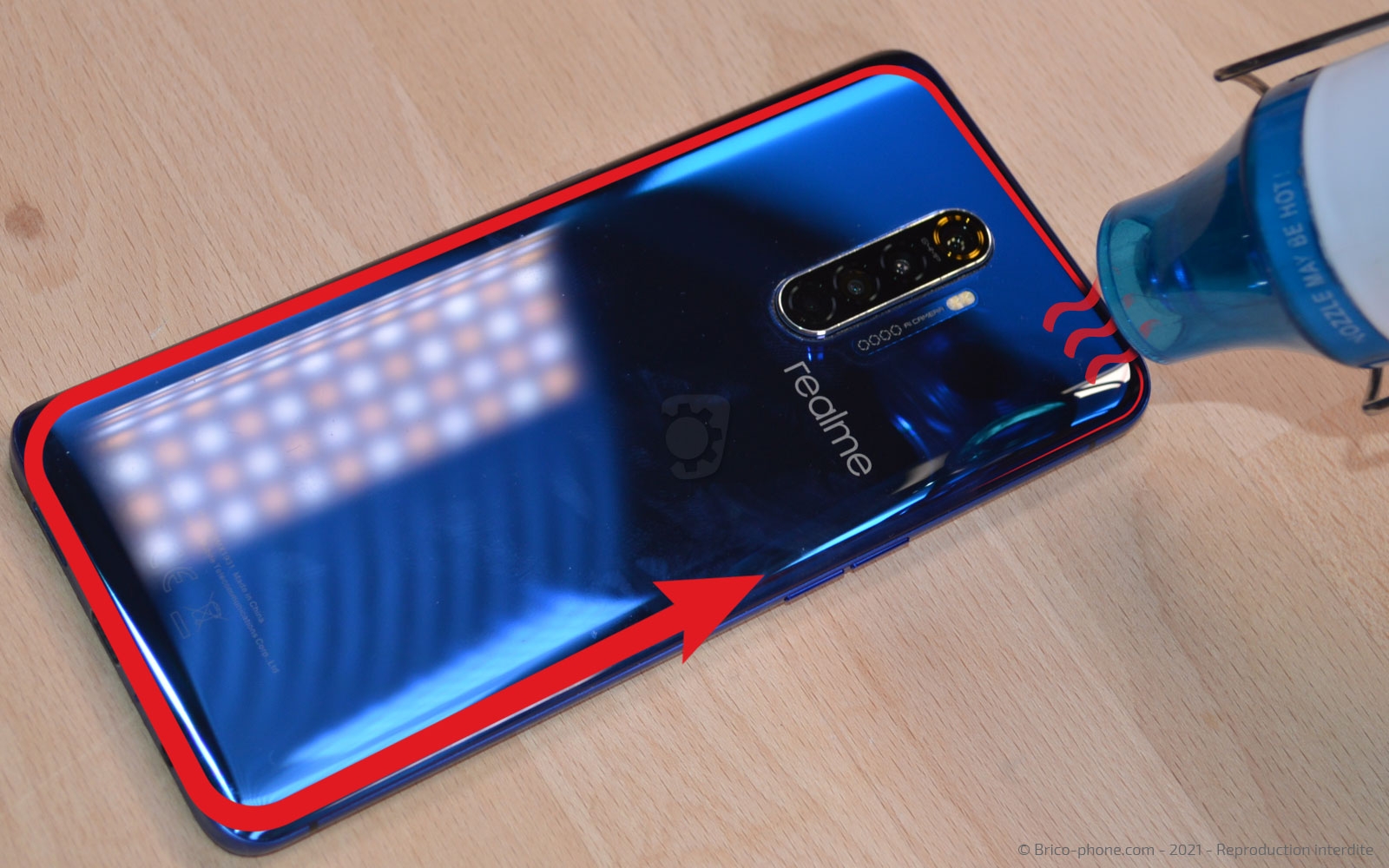 Changement de vitre arrière sur Realme X2 Pro photo 2