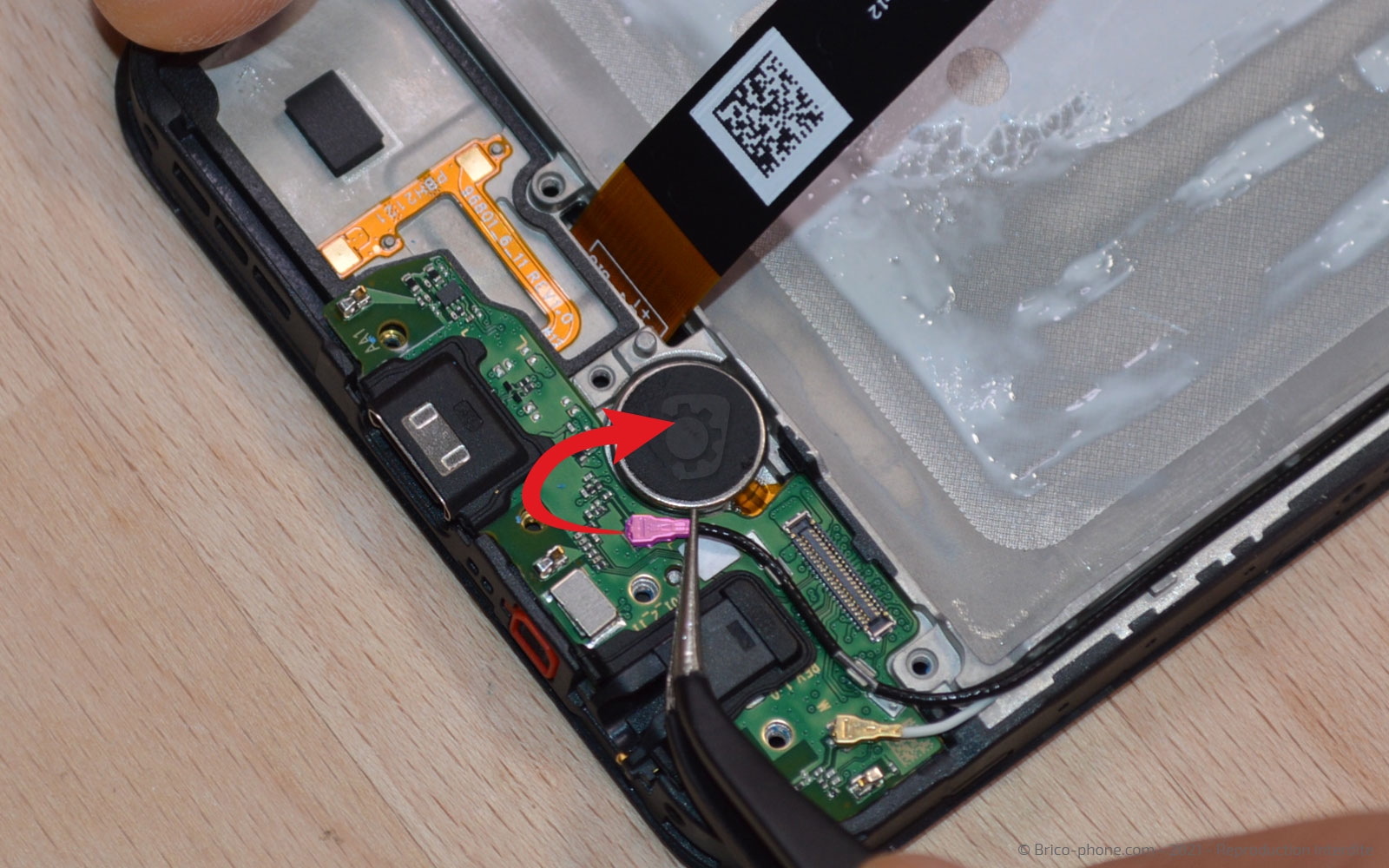 Changement du bloc écran sur Galaxy A22 (5G) photo 2