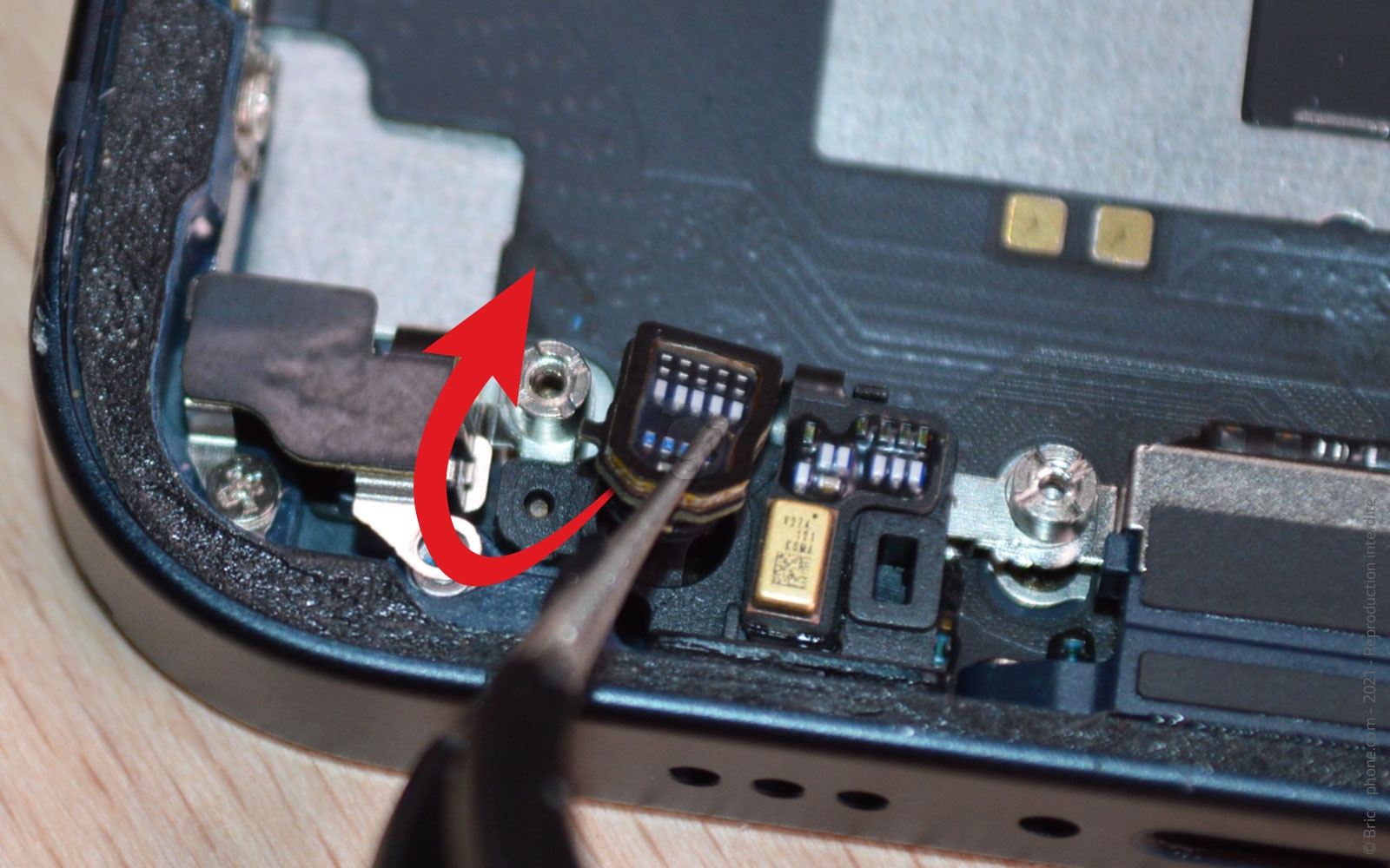 Guide de réparation sur iPhone 13 photo 1