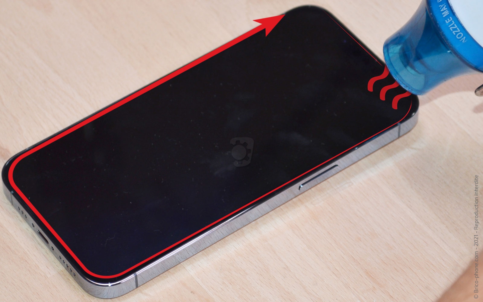 Changement de batterie sur iPhone 13 Pro photo 2