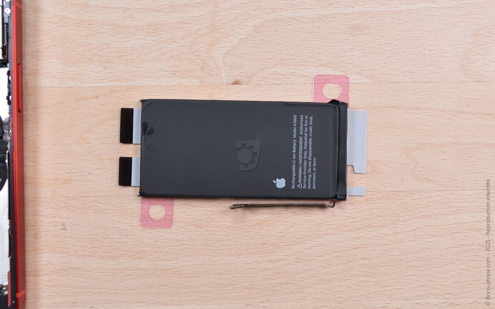 Changement de la batterie sur iPhone 13 Mini photo 2