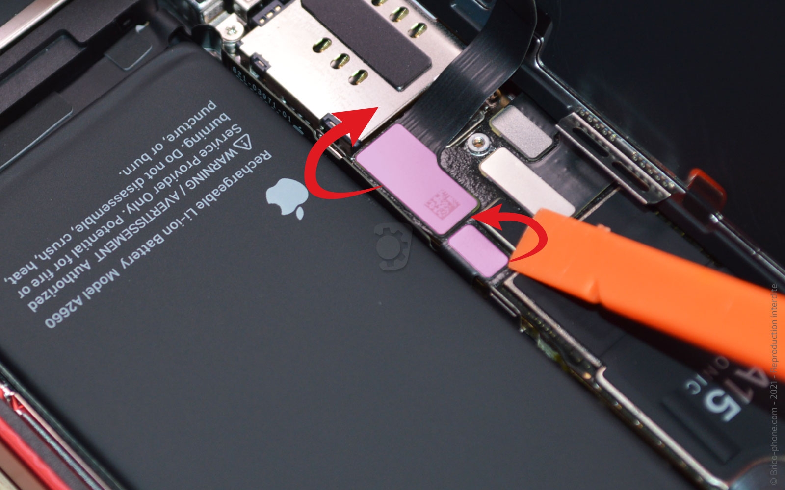 Changement de la batterie sur iPhone 13 Mini photo 4