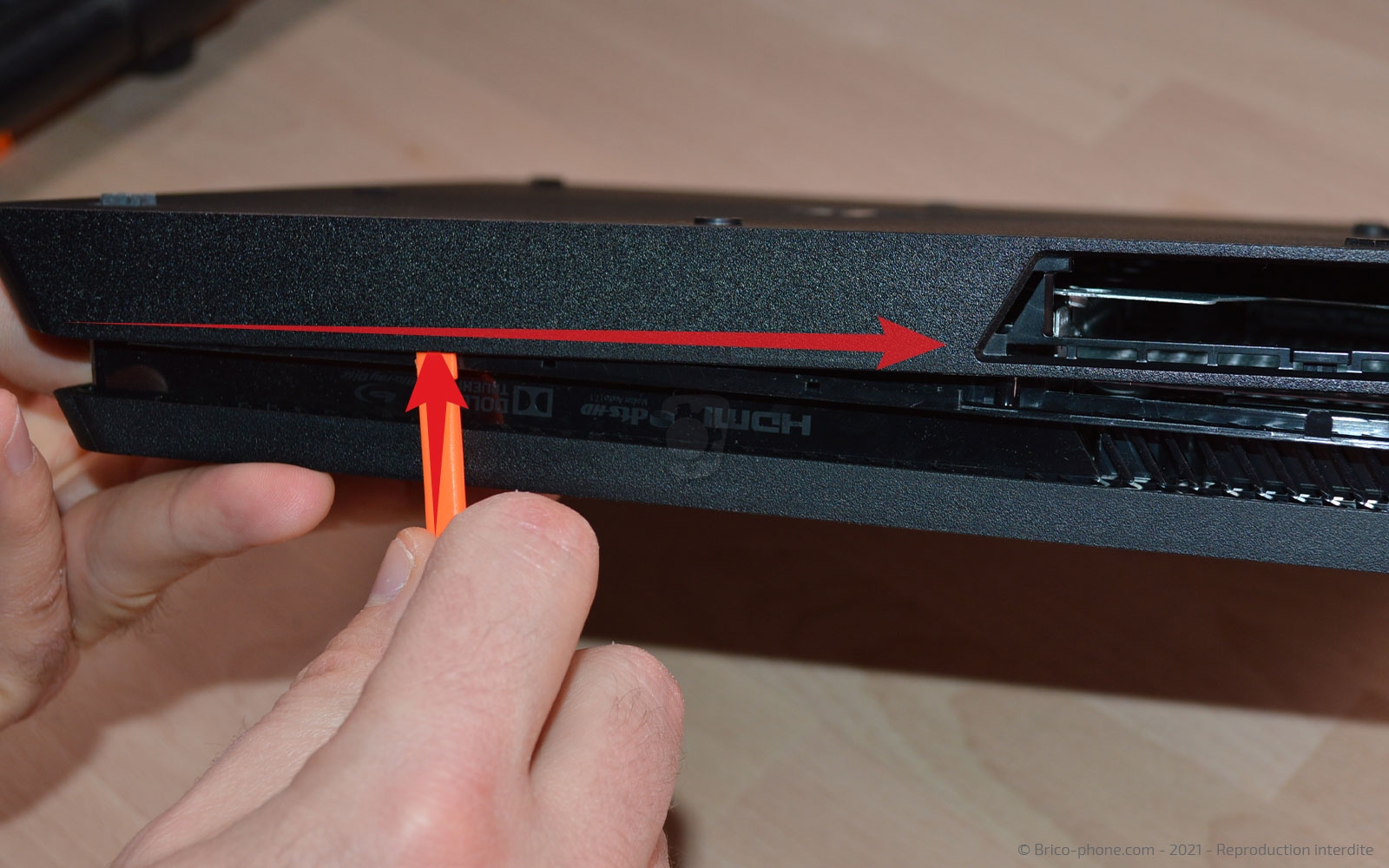 Démontage complet de la Console sur Playstation 4 SLIM photo 2