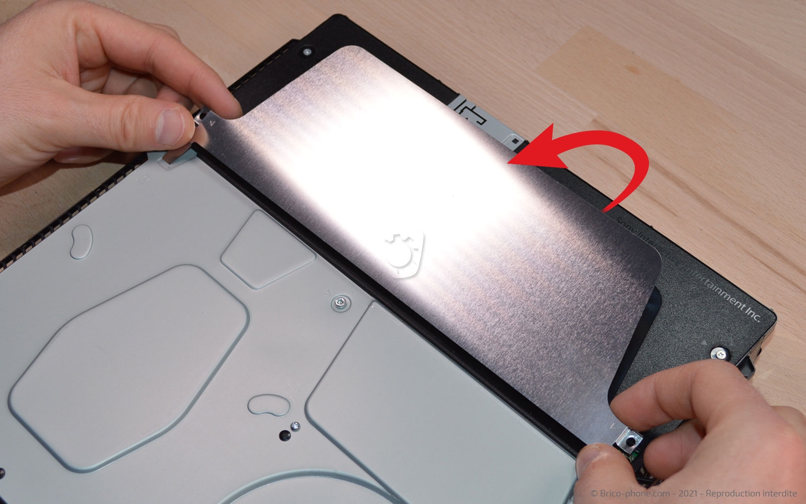 Démontage complet de la Console sur Playstation 4 SLIM photo 2