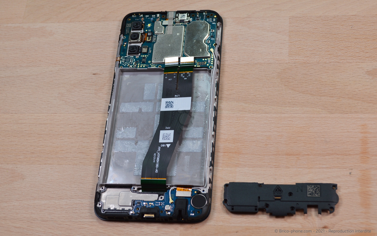 Démontage complet sur Galaxy A03s photo 3