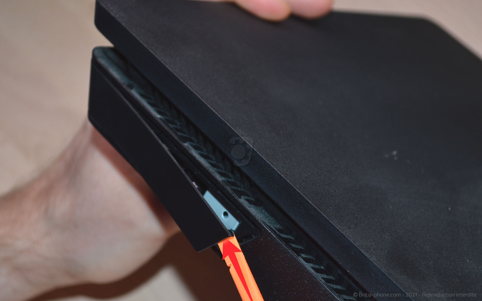 Changement du ventilateur sur Playstation 4 SLIM photo 1