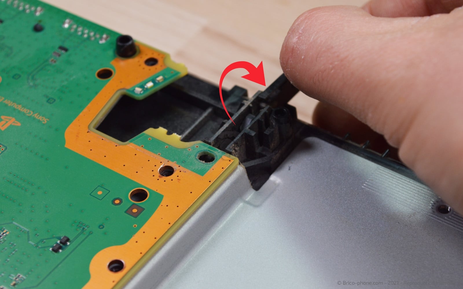 Démontage complet de la Console sur Playstation 4 photo 3