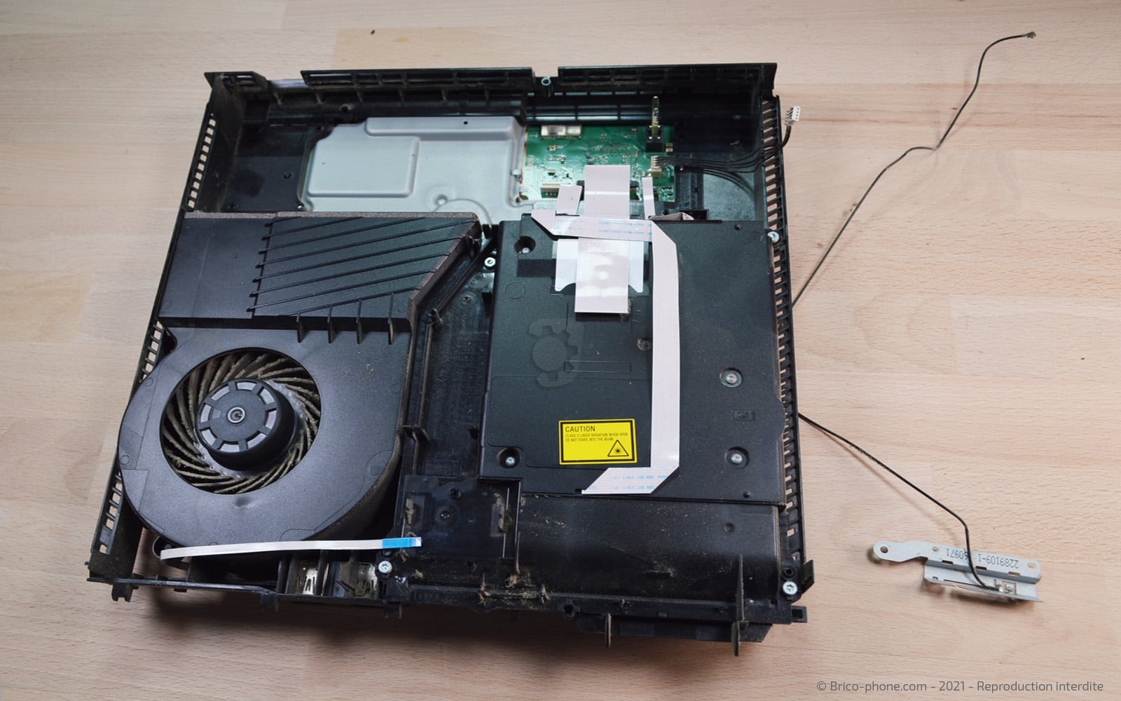 Démontage complet de la Console sur Playstation 4 photo 3
