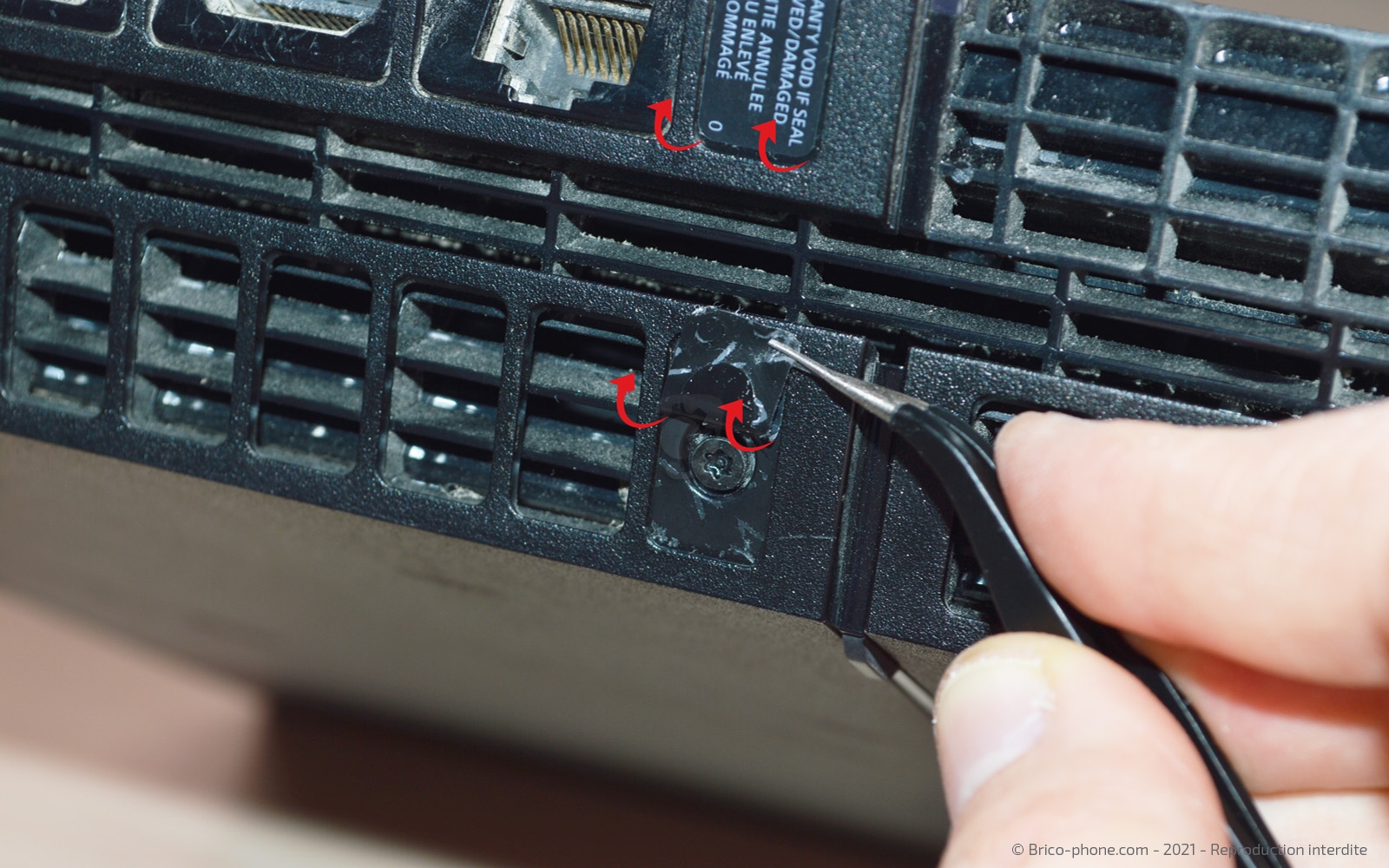 Changement du ventilateur sur Playstation 4 photo 2