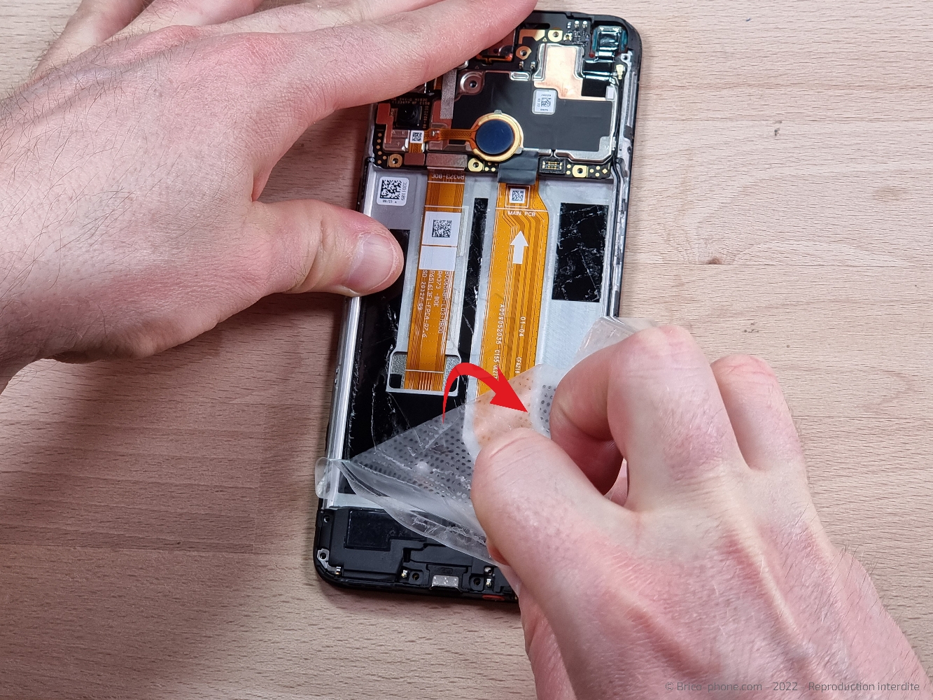 Changement de l'écran (vitre + LCD) sur A53S photo 2