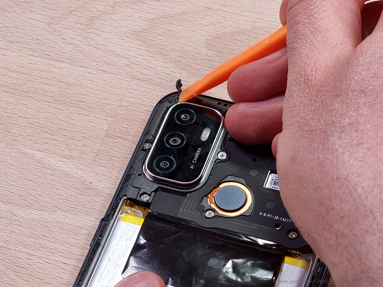 Changement de batterie sur A53S photo 1