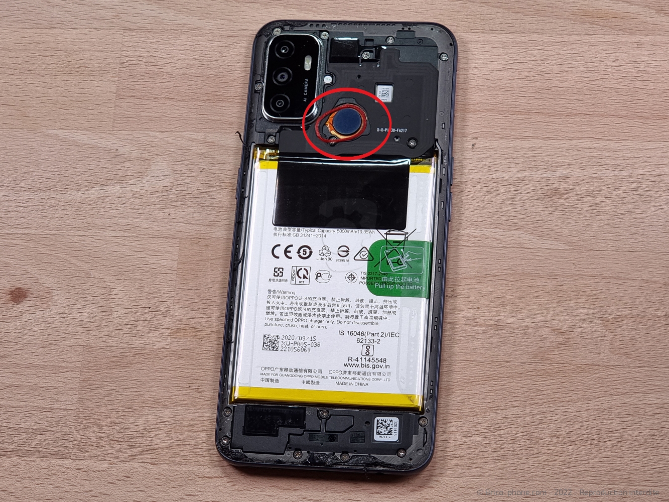 Changement de batterie sur A53S photo 1