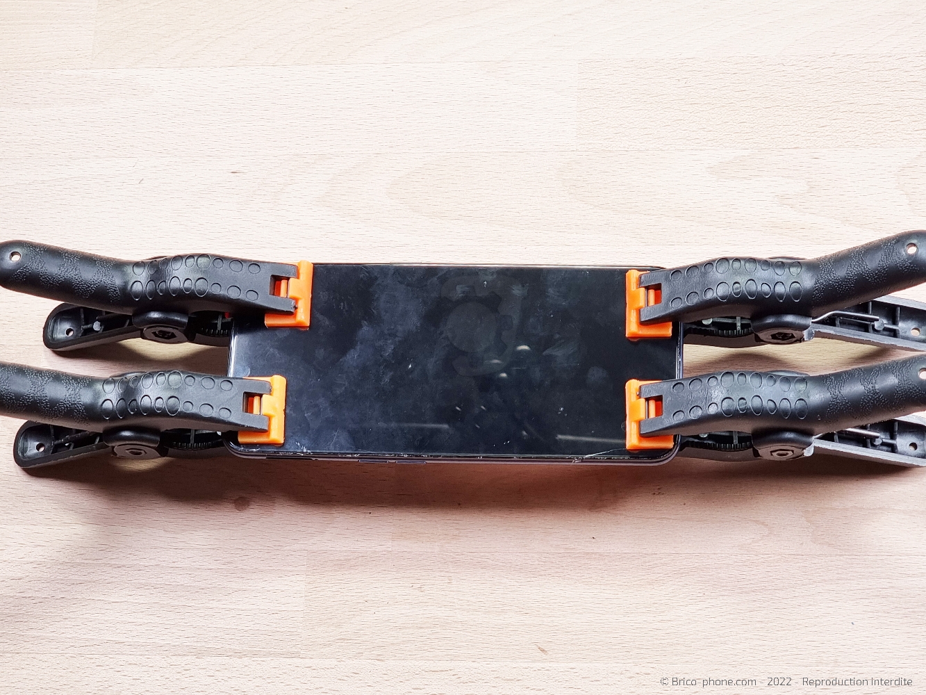 Changement du connecteur de charge sur A53S photo 4