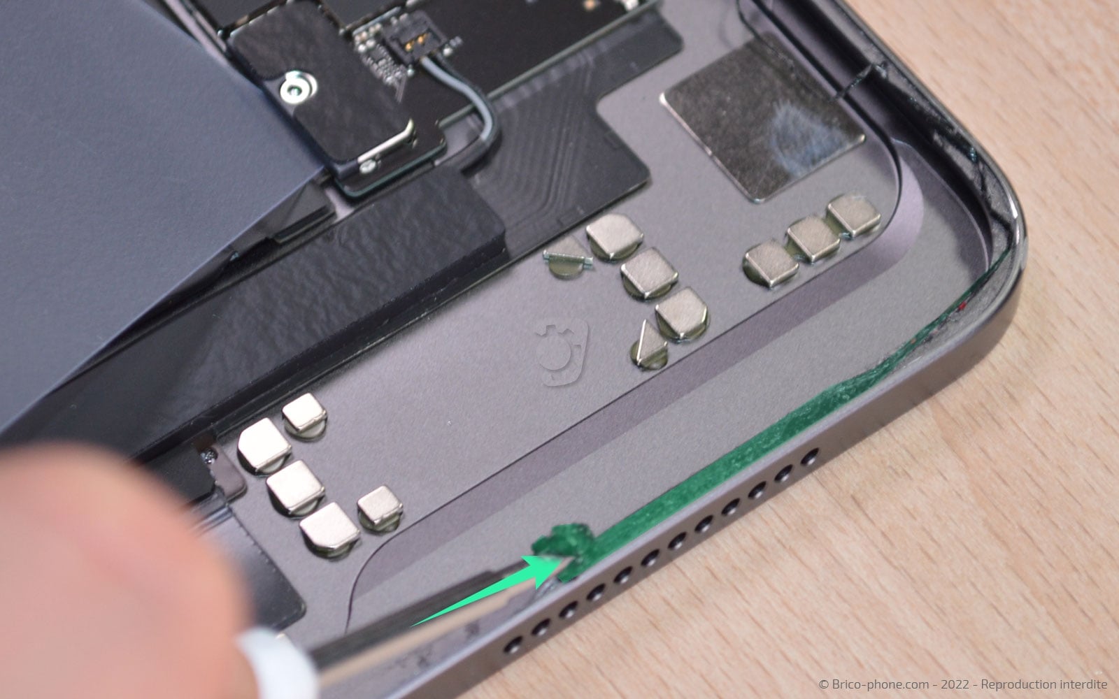 Comment changer l'écran  sur iPad Air 4 photo 1