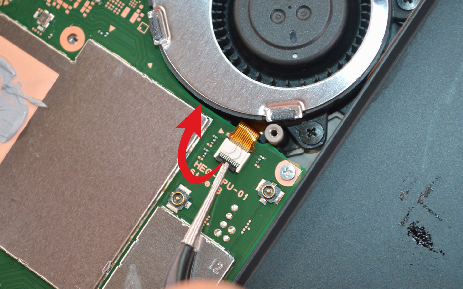 Guide de réparation sur Switch Oled photo 3