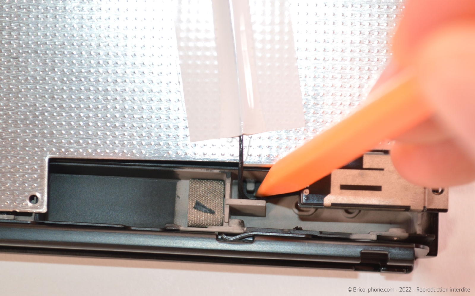 Comment changer la batterie sur Switch Oled photo 2