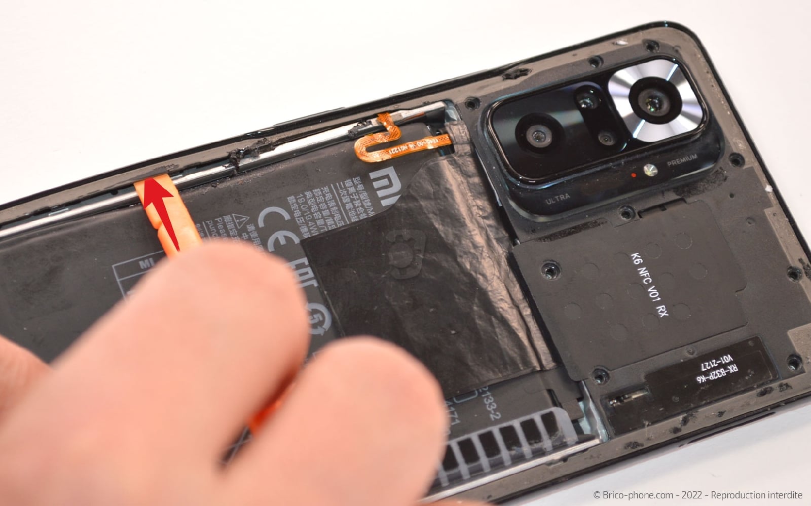 Comment changer la batterie sur Redmi Note 10 Pro photo 2