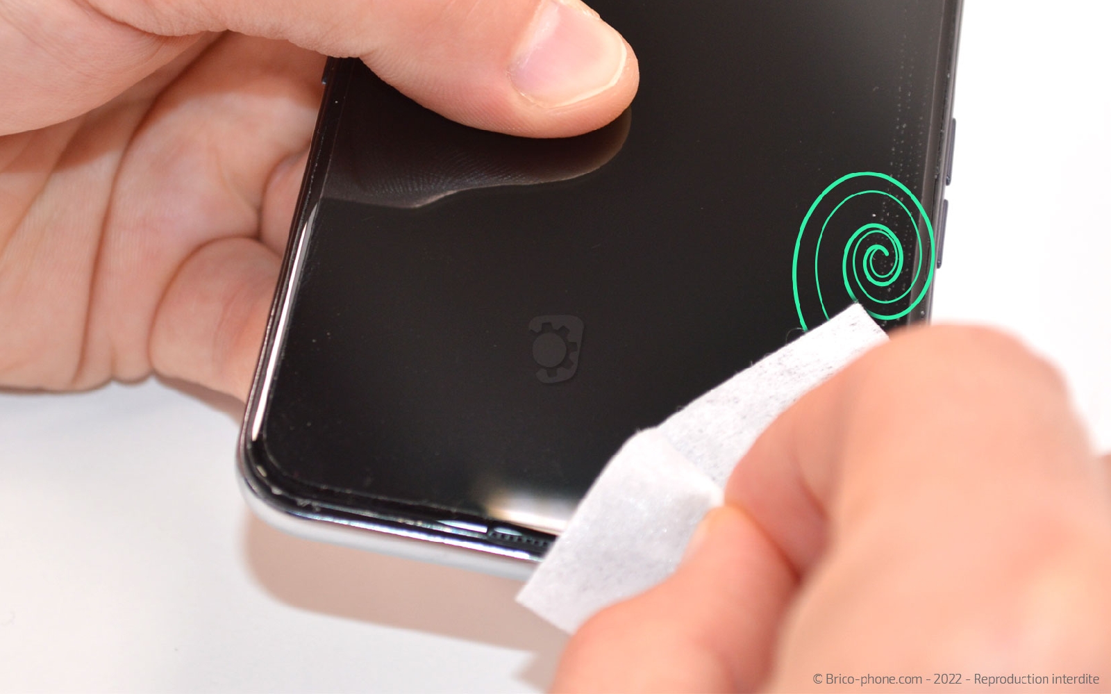 Comment changer la vitre arrière sur A94 5G photo 4