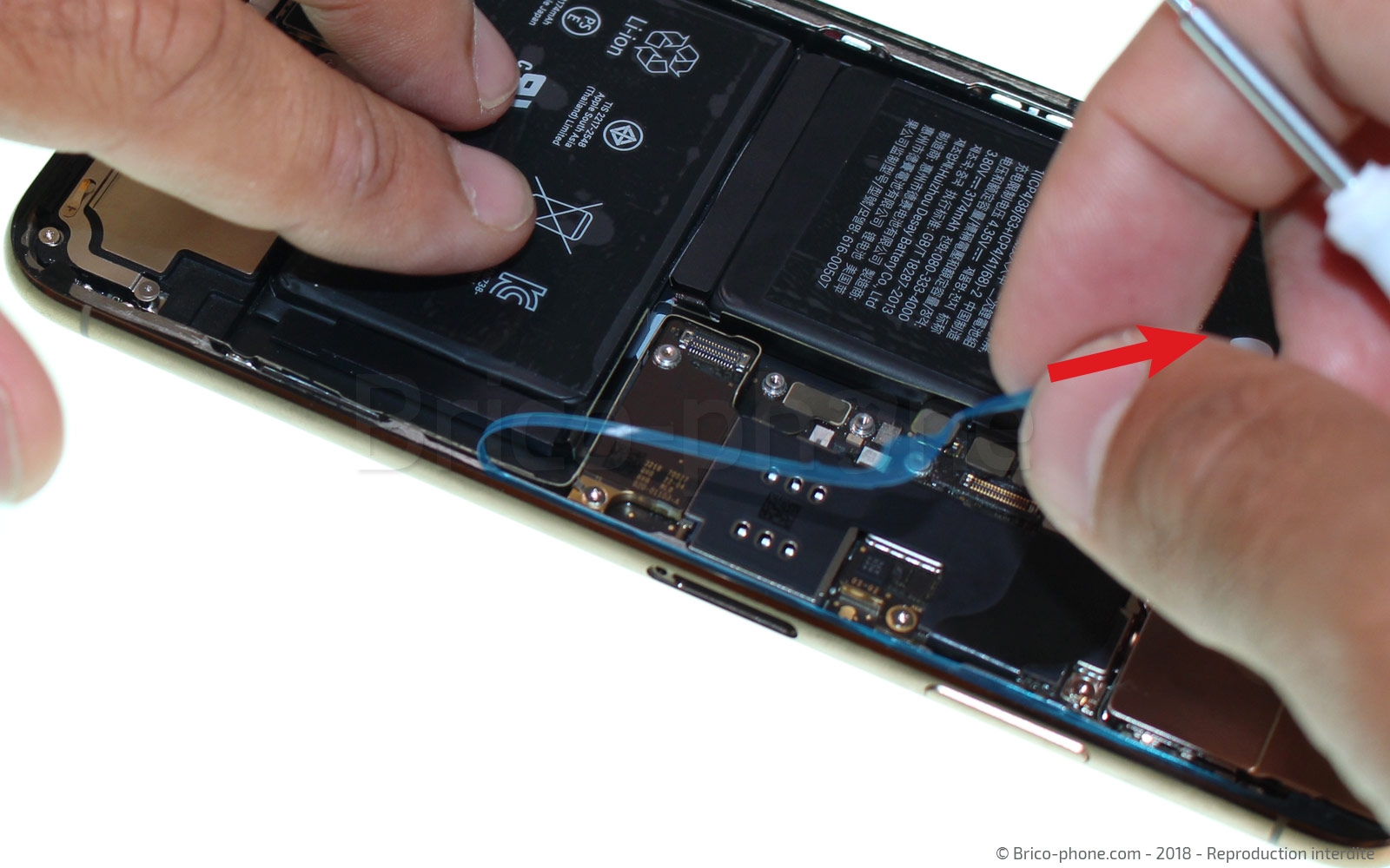 Changement du vibreur Taptic Engine sur iPhone XS Max photo 4