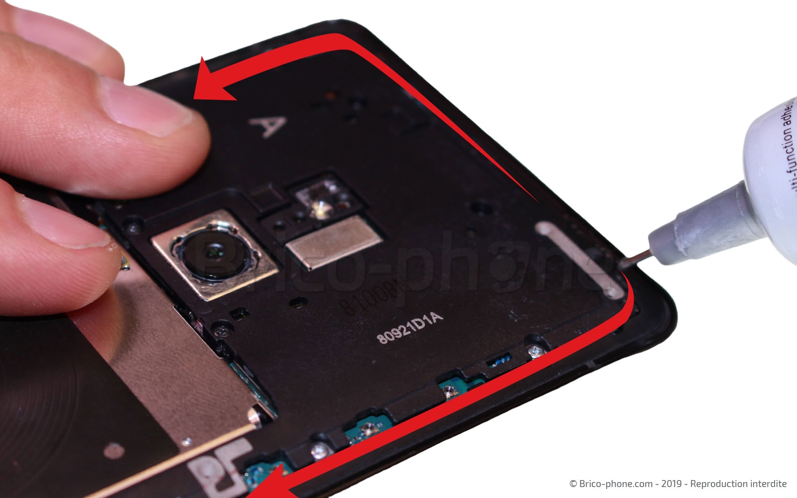 Changement de la vitre arrière sur Xperia XZ3 photo 3