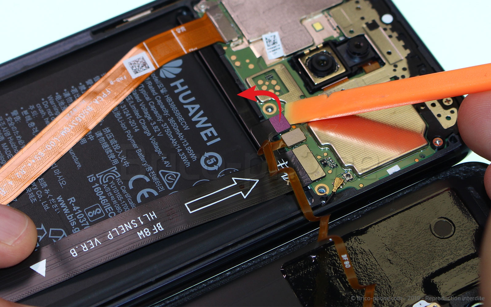 Changement de bloc écran (vitre + LCD) sur Mate 20 Lite photo 3