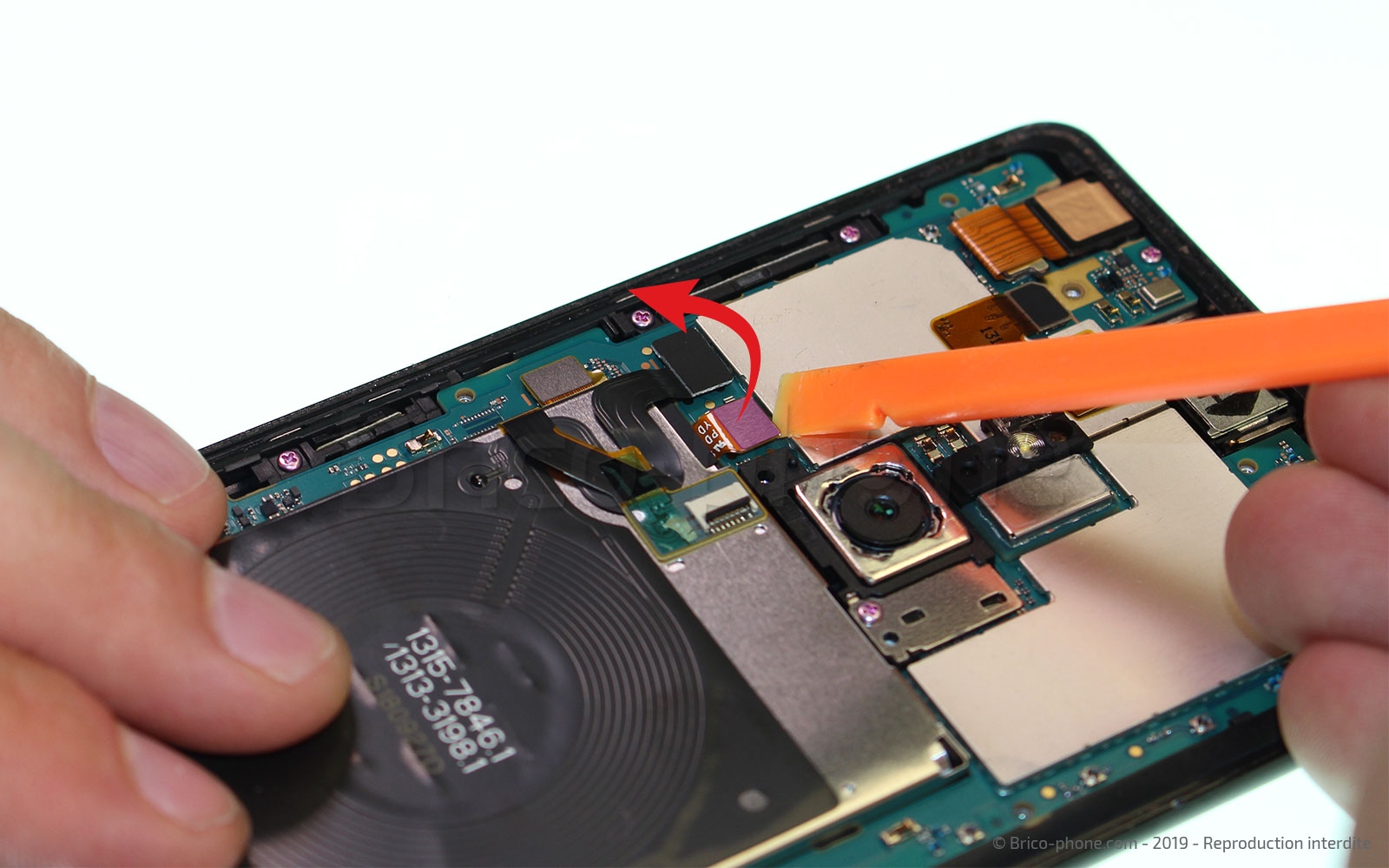 Changement du bloc écran sur Xperia XZ3 photo 3