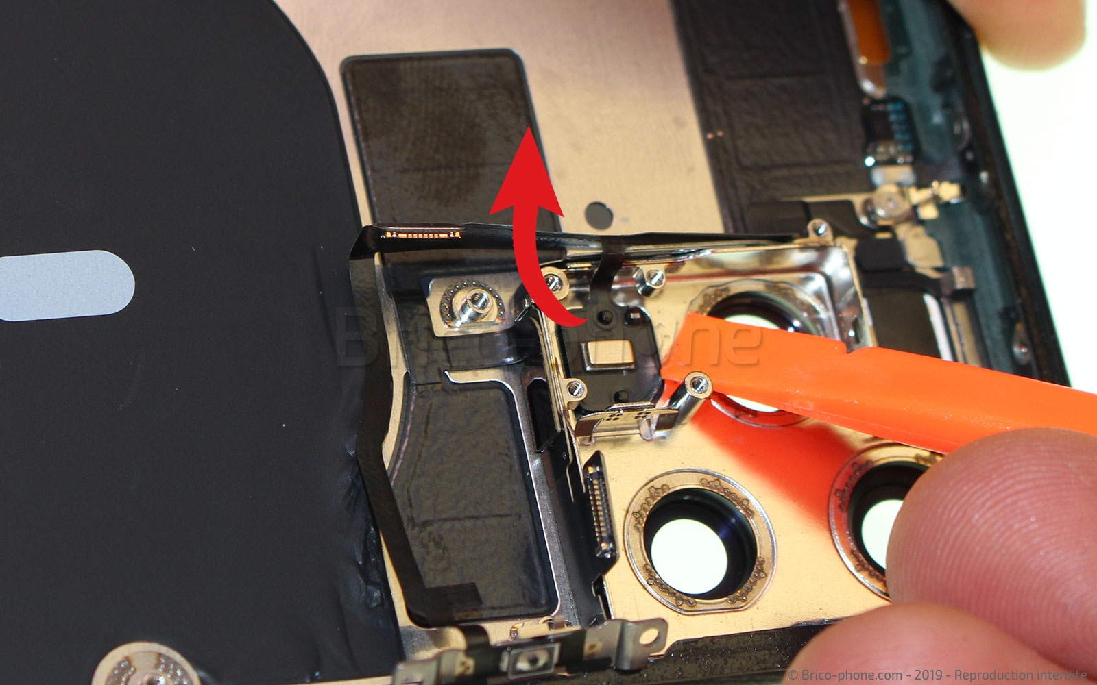 Démontage complet sur iPhone 11 Pro photo 2