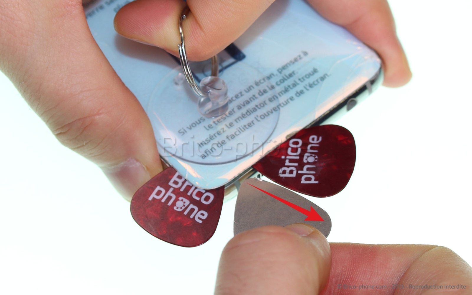 Changement du bloc écran sur châssis sur Galaxy S10e photo 4