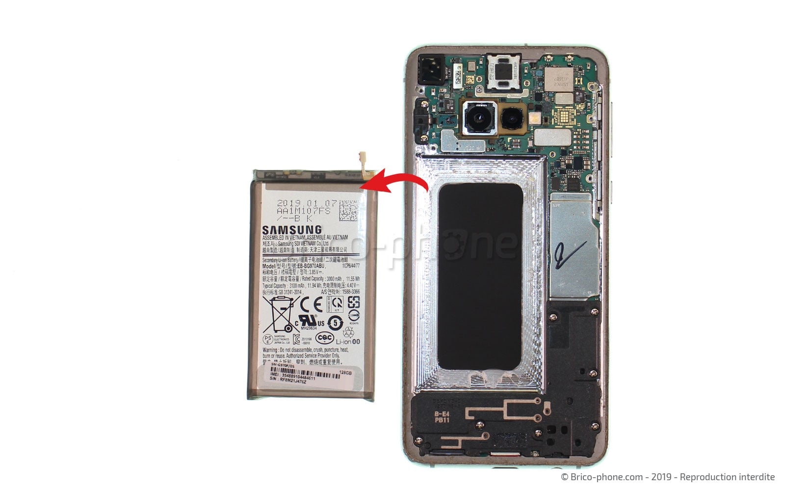 Changement du bloc écran sur châssis sur Galaxy S10e photo 3