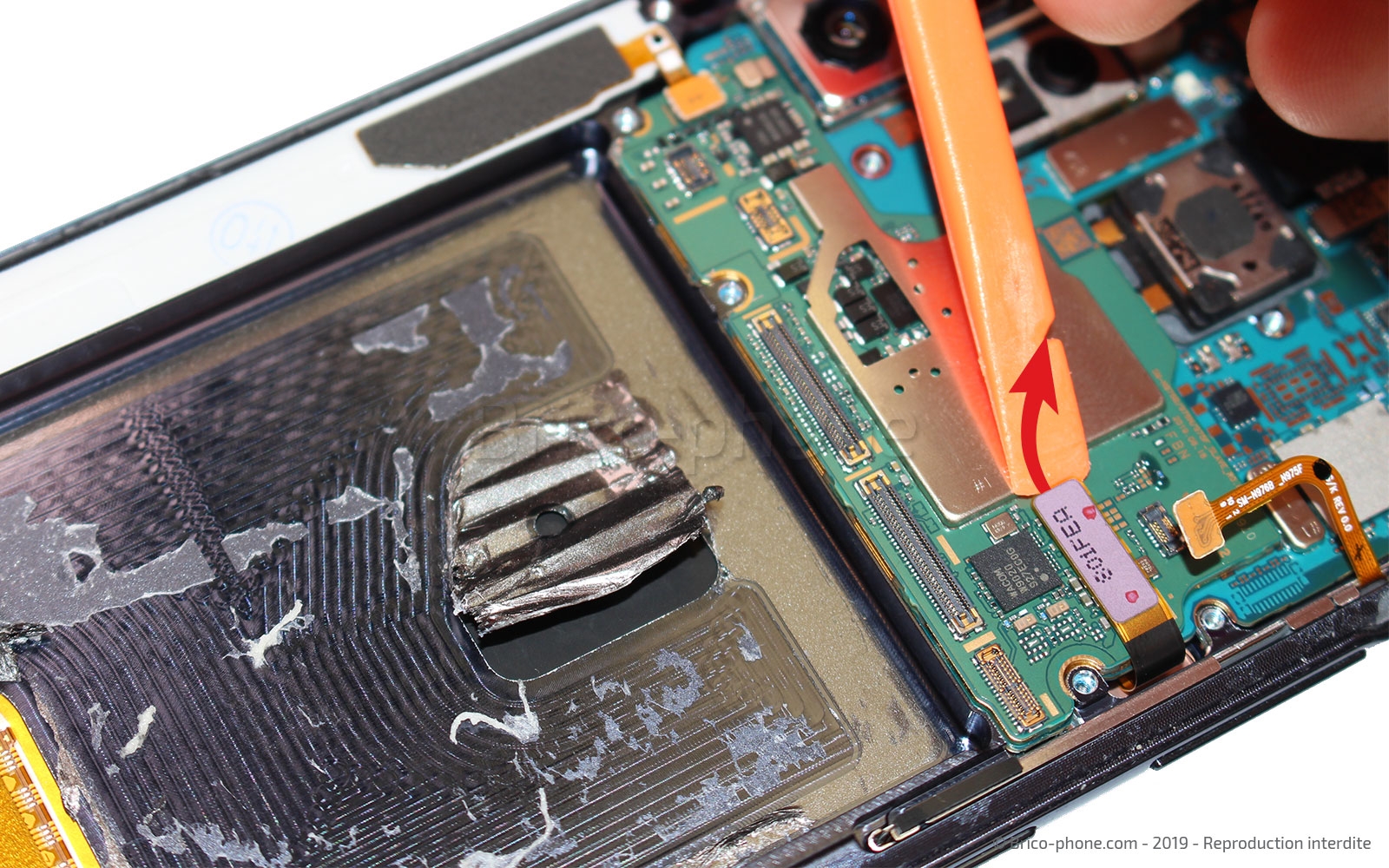 Changement du bloc écran pré-monté avec châssis sur Galaxy Note 10 Plus photo 2