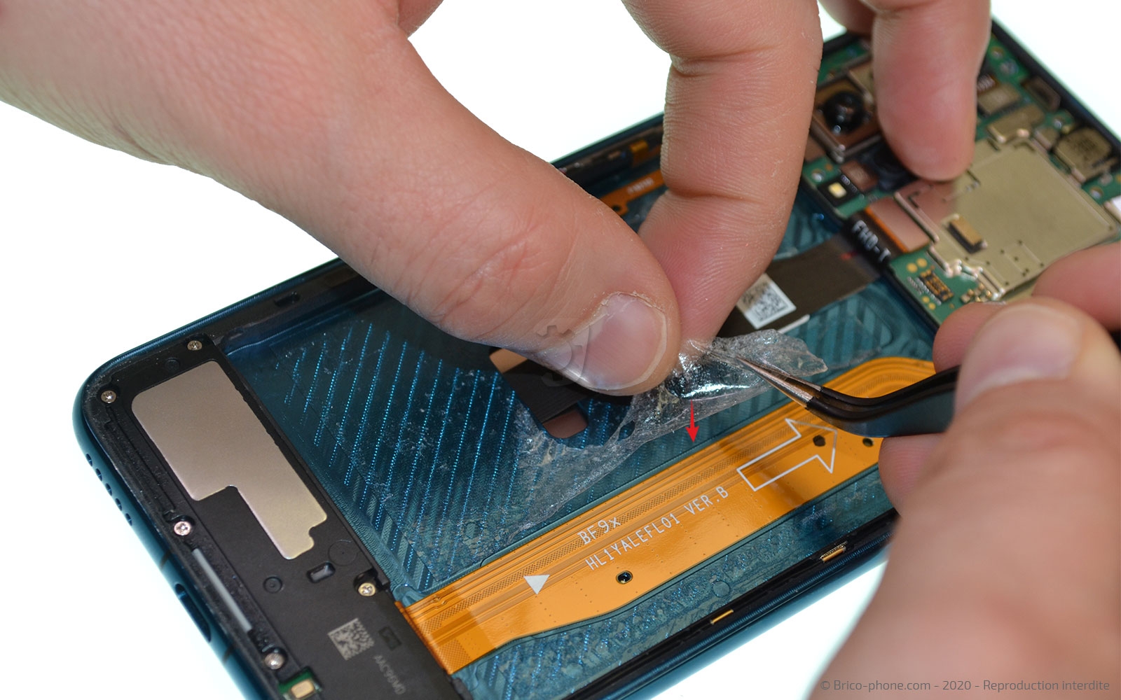 Changement d'écran (vitre + LCD) sur Honor 20 Pro photo 4