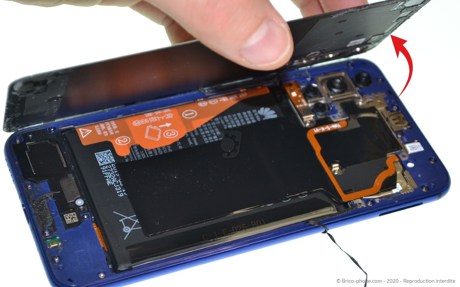 Changement d'écran (vitre + LCD) sur Honor 20 photo 2