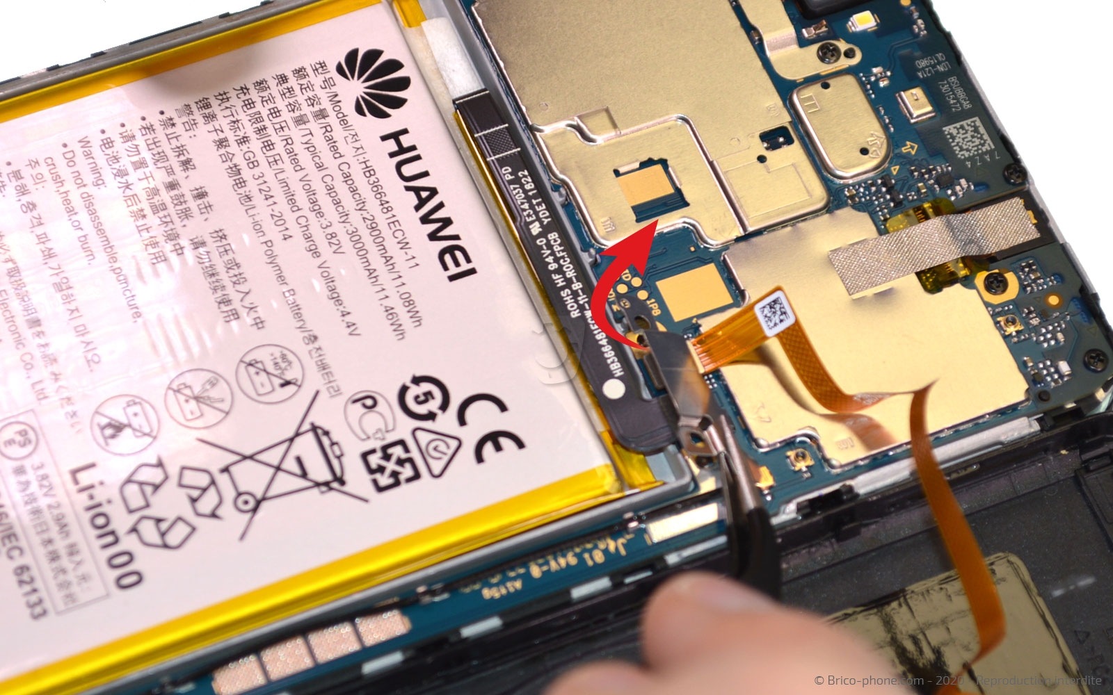 Changement de batterie sur Y7 2018 photo 2