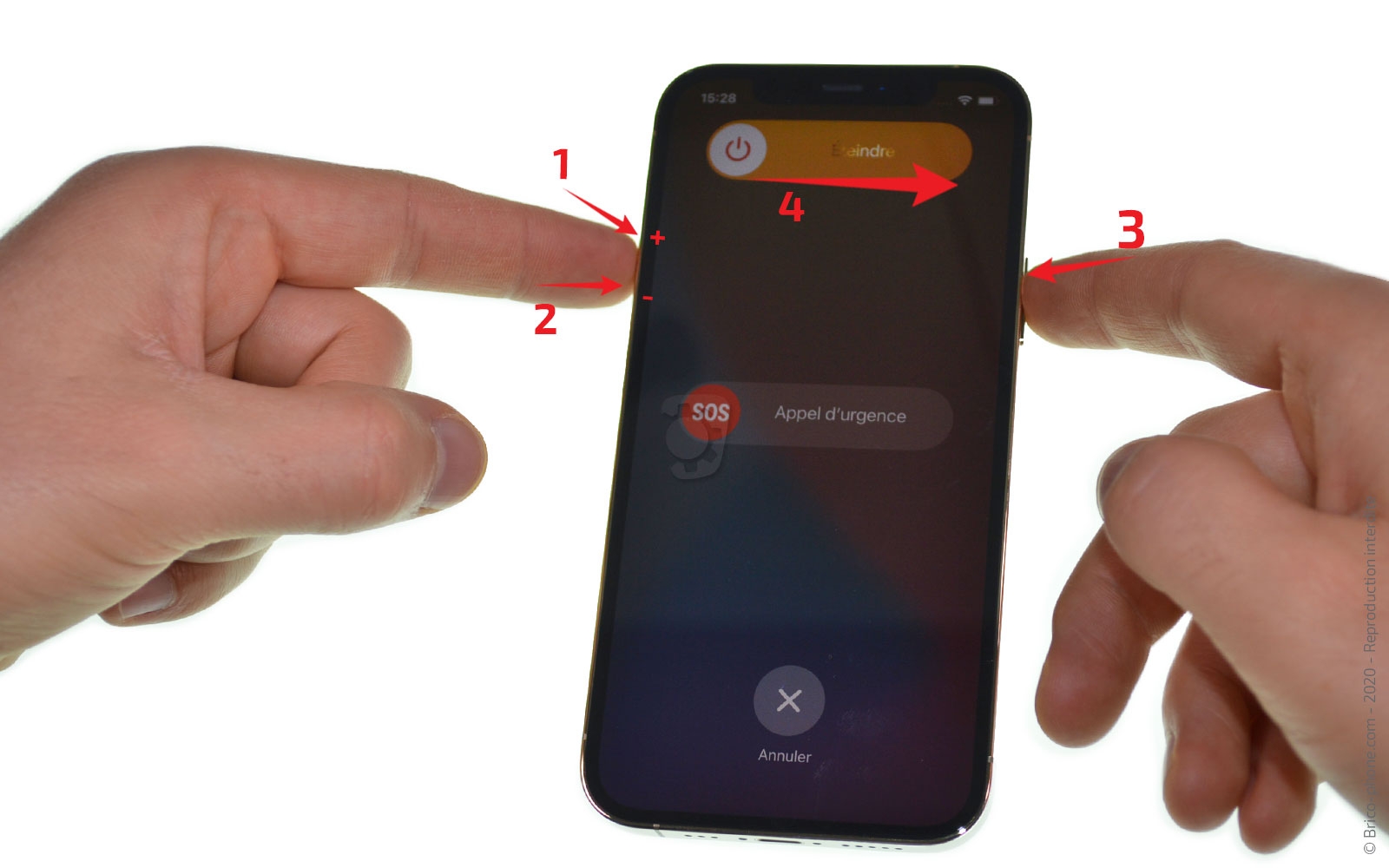 Changement du module triple caméras arrière sur iPhone 12 Pro photo 4