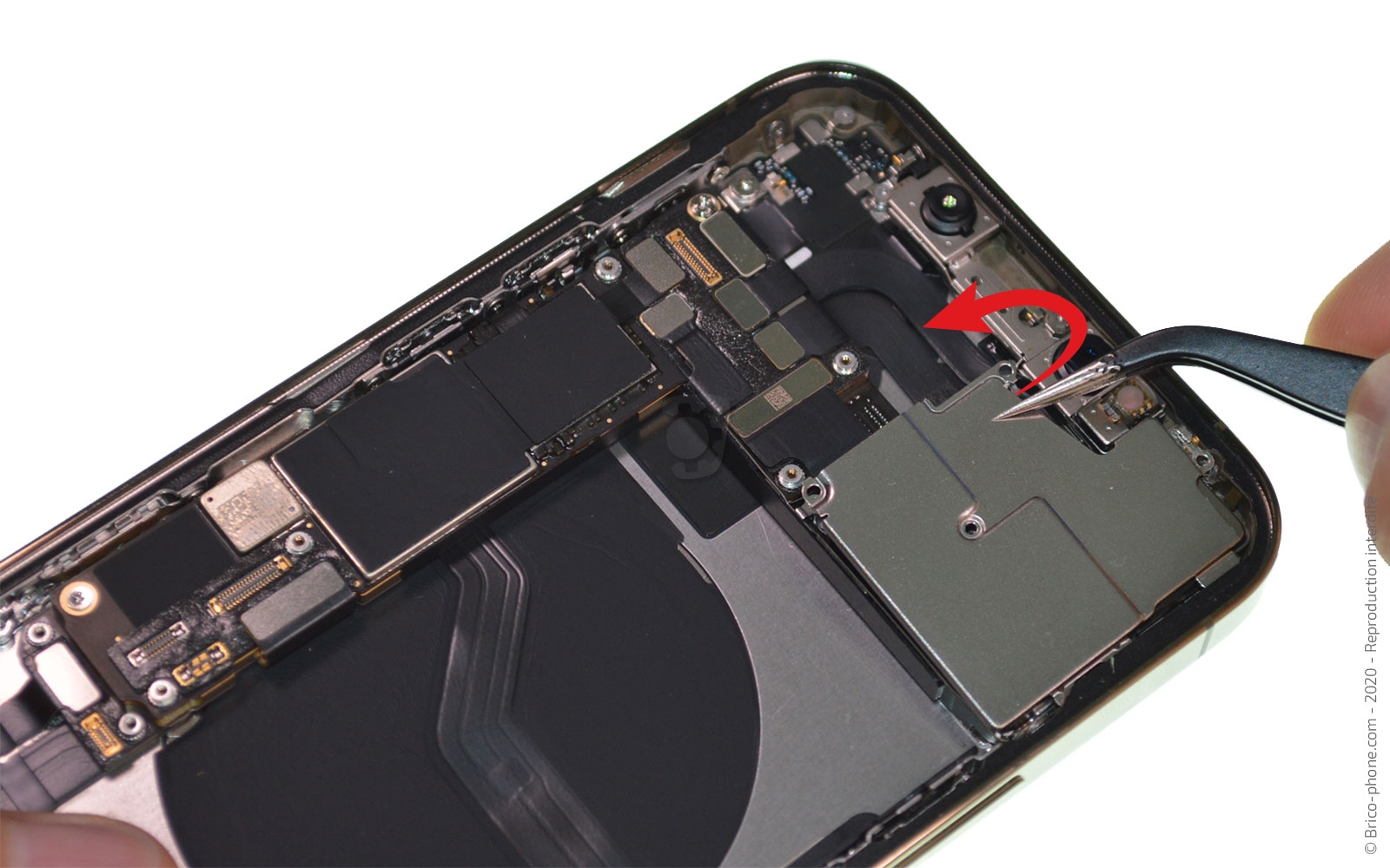 Démontage Complet sur iPhone 12 Pro photo 2
