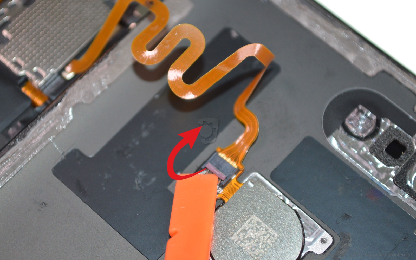 Changement de batterie sur Honor View 20 photo 3