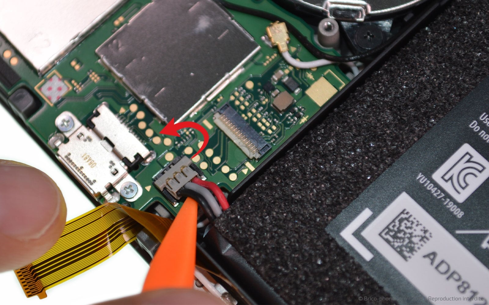 Changement de la vitre tactile ou du LCD  sur Switch Lite photo 3