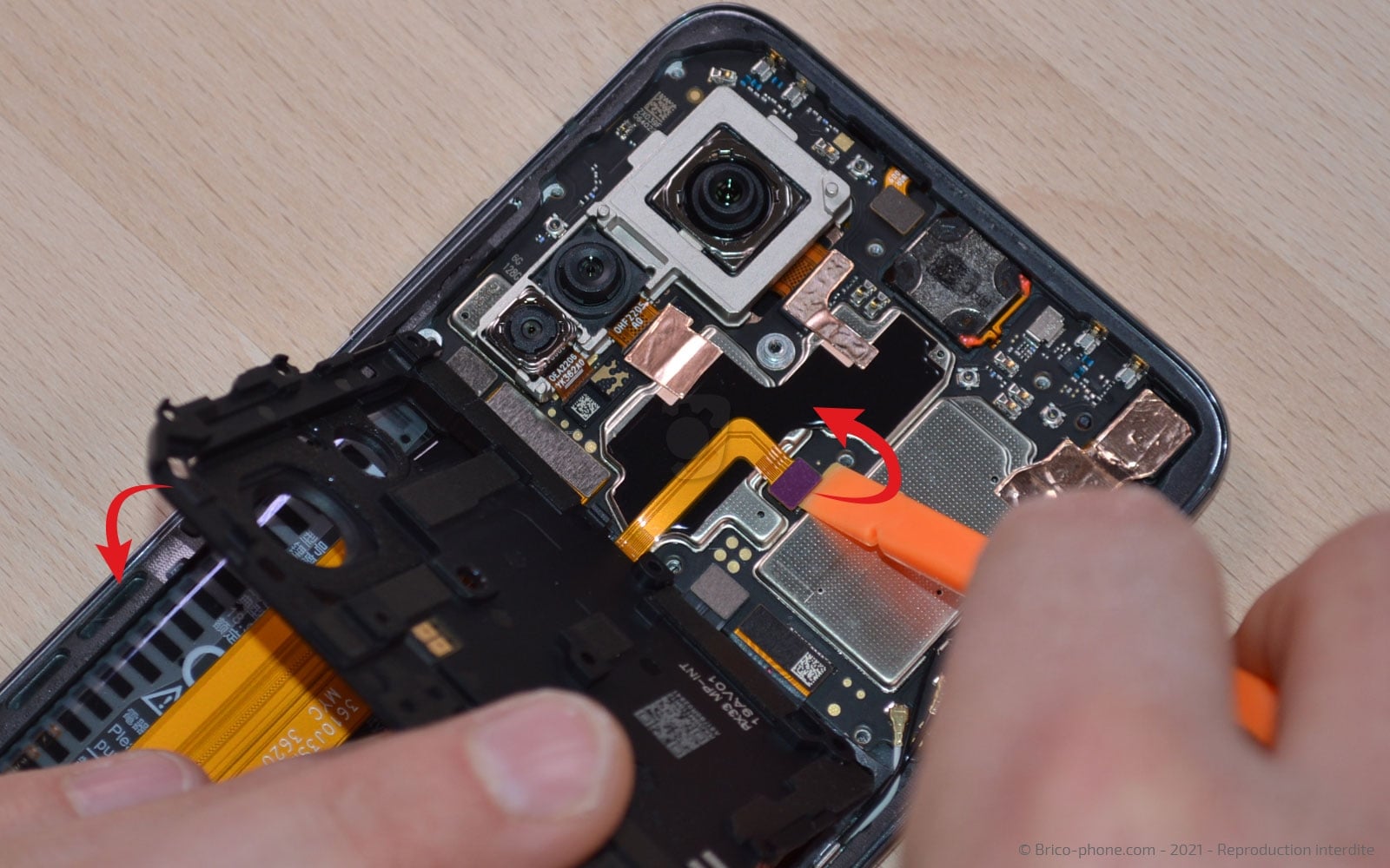 Changement du connecteur de charge sur Mi 10T photo 2