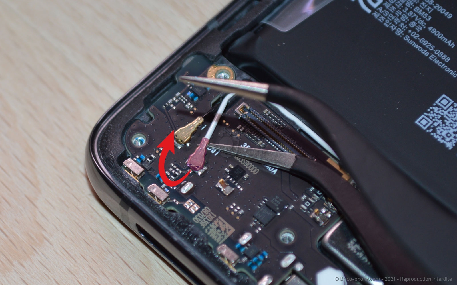 Changement du connecteur de charge sur Mi 10T photo 2