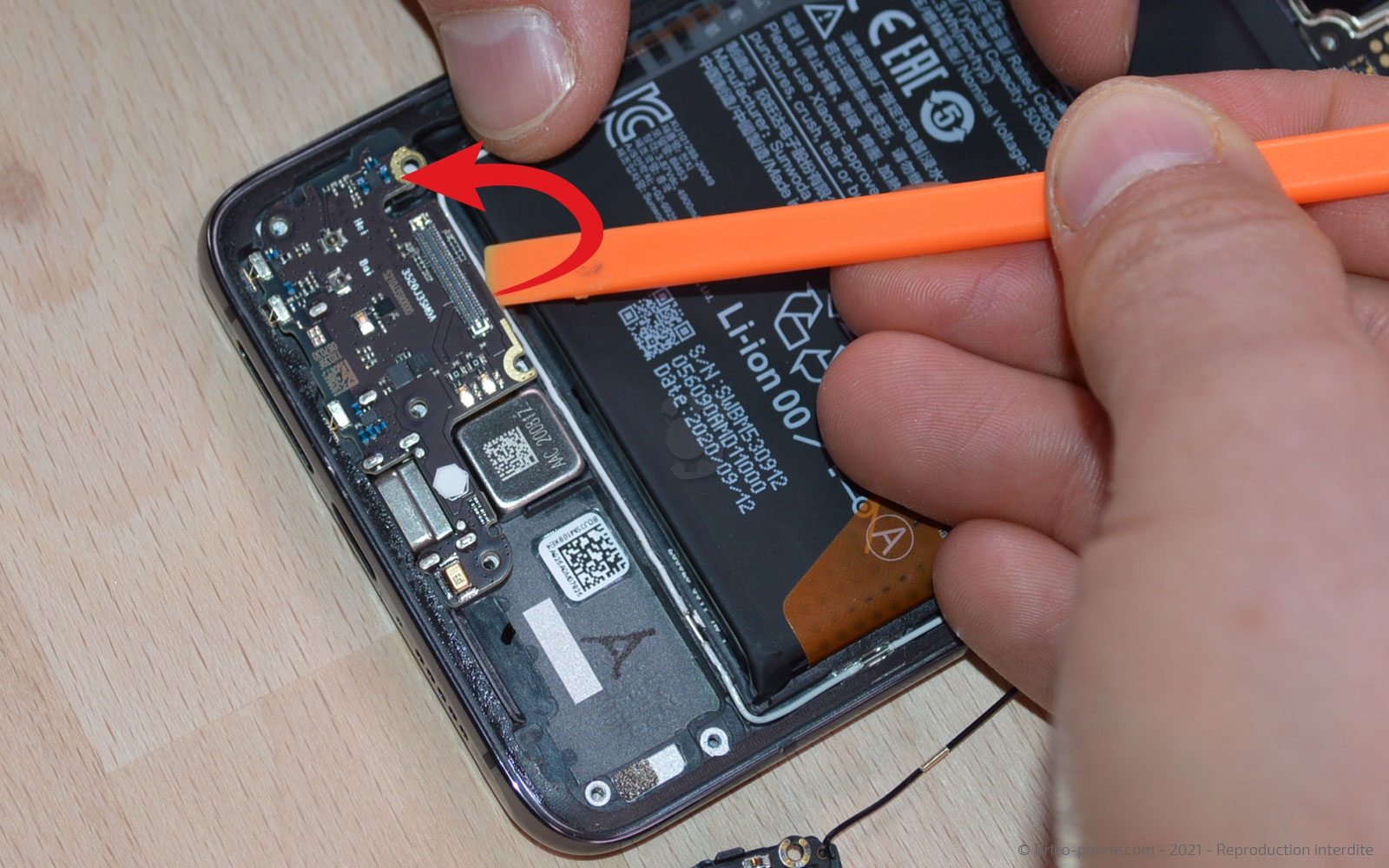 Changement du connecteur de charge sur Mi 10T photo 1